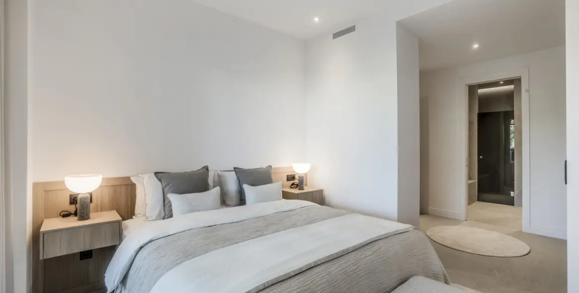 Sale of ground floor apartment in Sierra Blanca 9