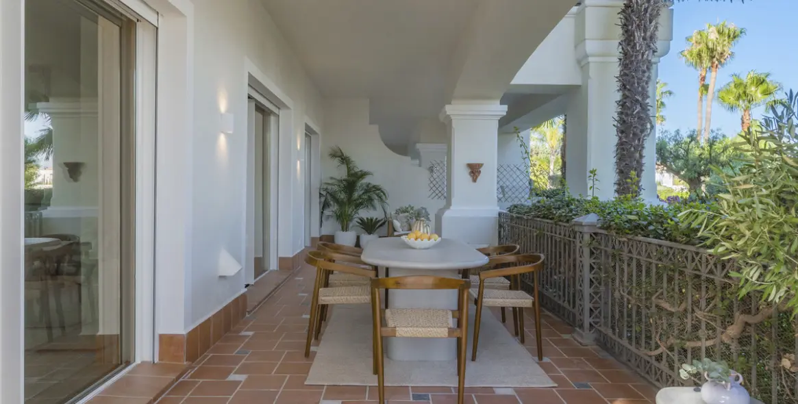 Sale of ground floor apartment in Sierra Blanca 18