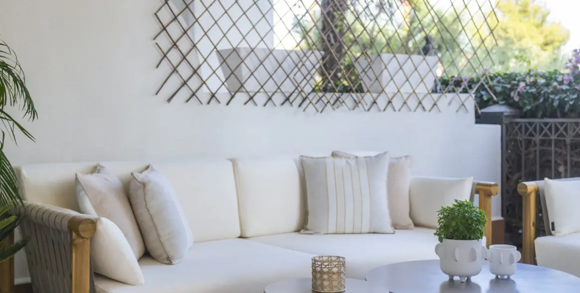 Sale of ground floor apartment in Sierra Blanca 20