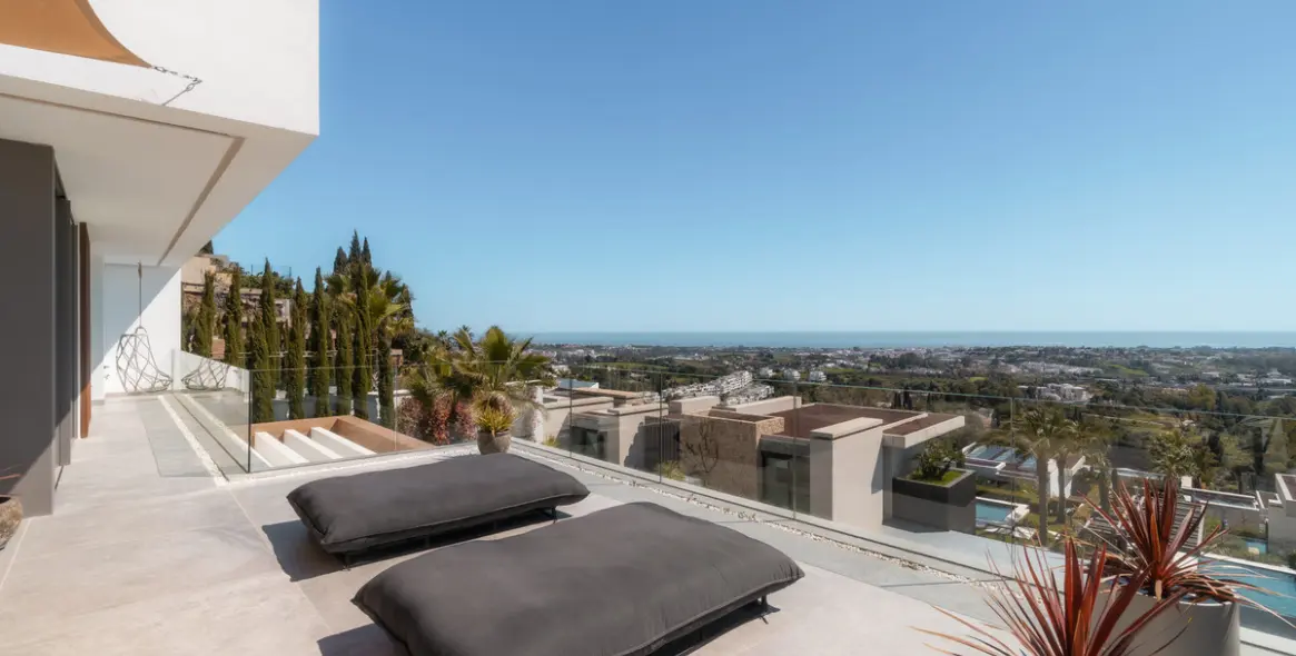 Продажа  отдельно стоящей виллы в La Quinta 38