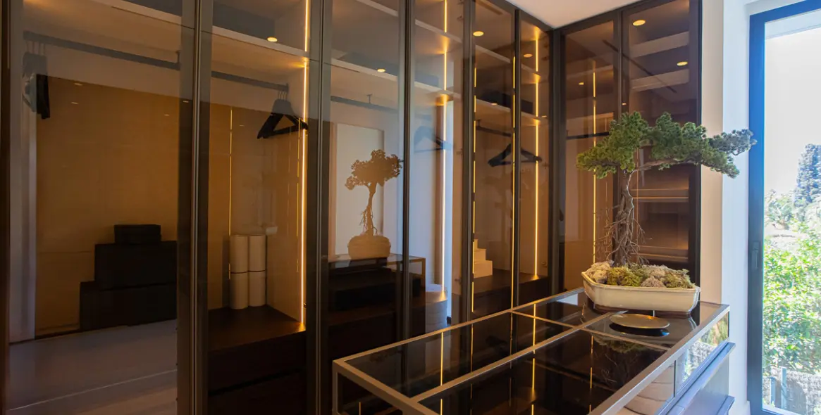 Продажа  отдельно стоящей виллы в Los Monteros 14