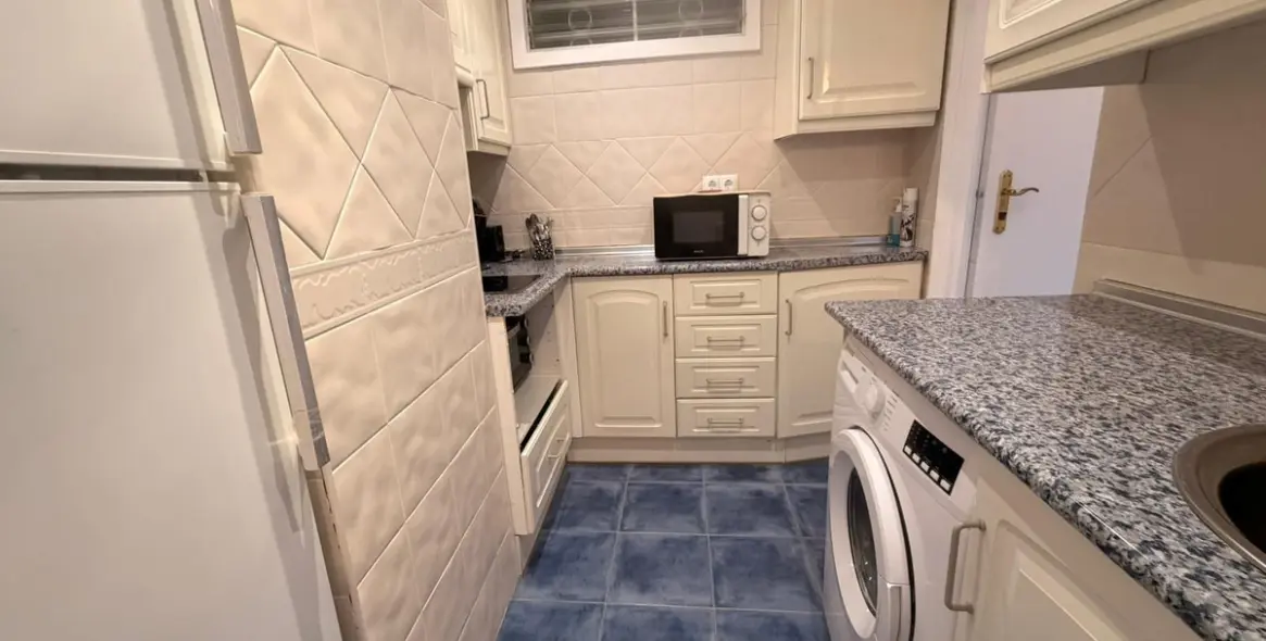 Long-term rent of ground floor apartment in Marbella Centro 4