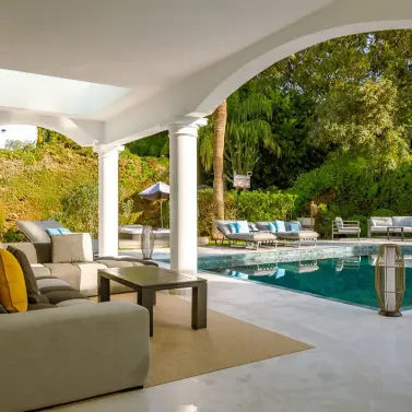 Long-term rent of detached villa in El Paraiso