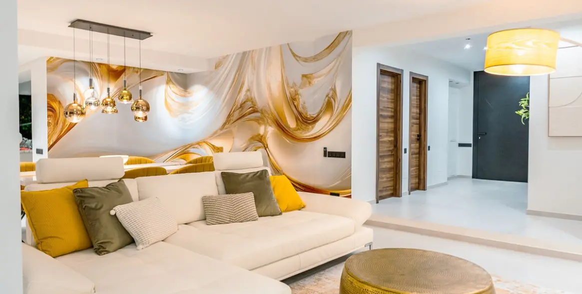 Long-term rent of detached villa in El Paraiso 11