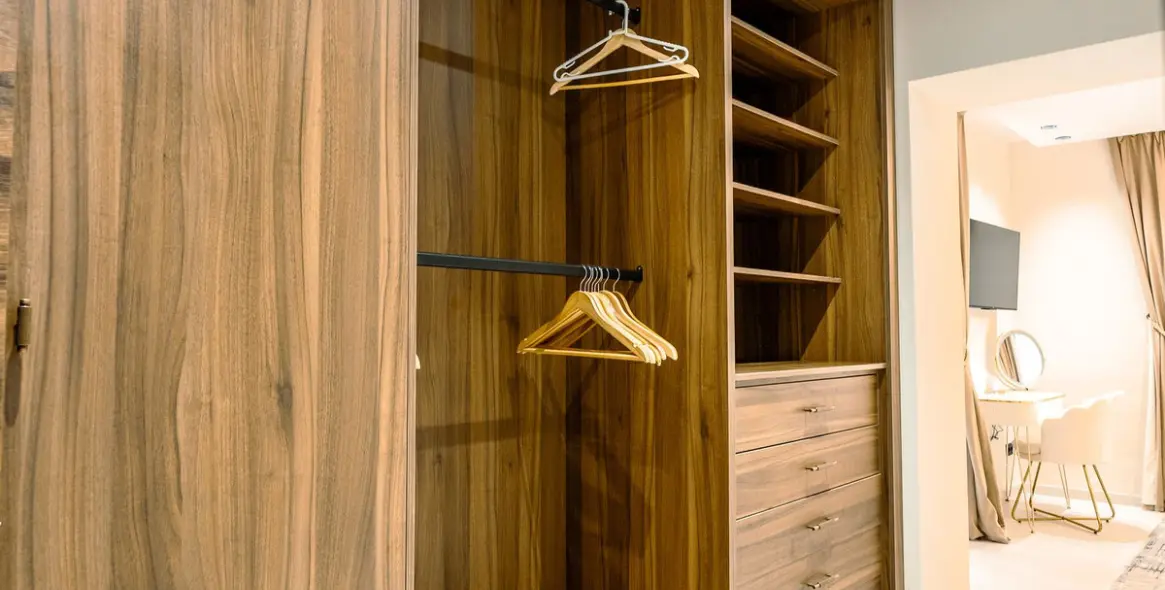 Long-term rent of detached villa in El Paraiso 32