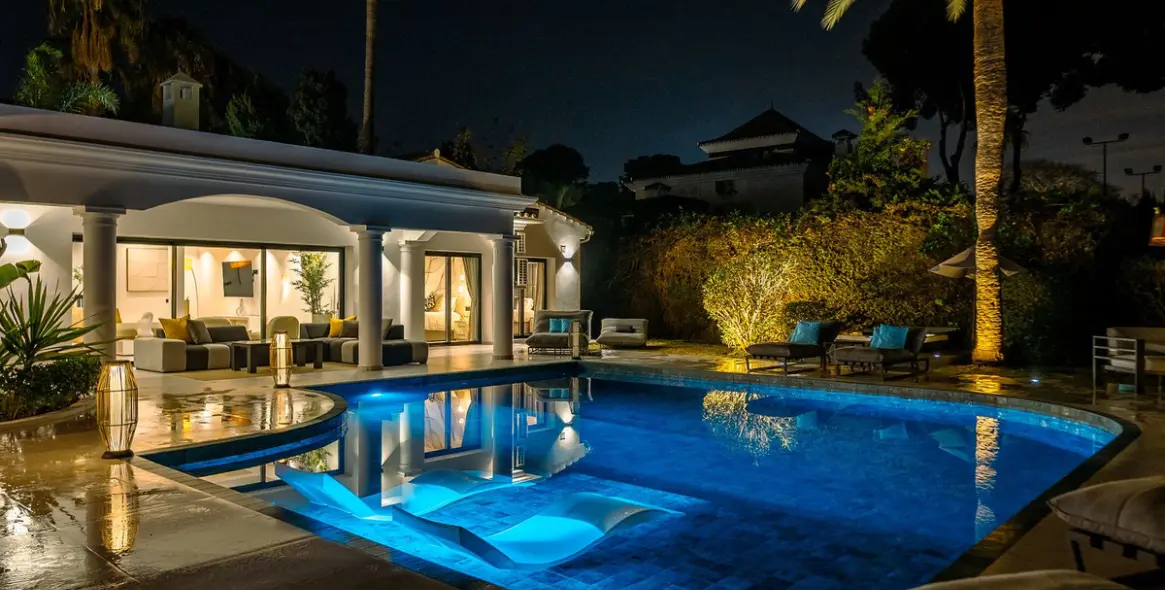 Alquiler a largo plazo de villa independiente en El Paraiso 37