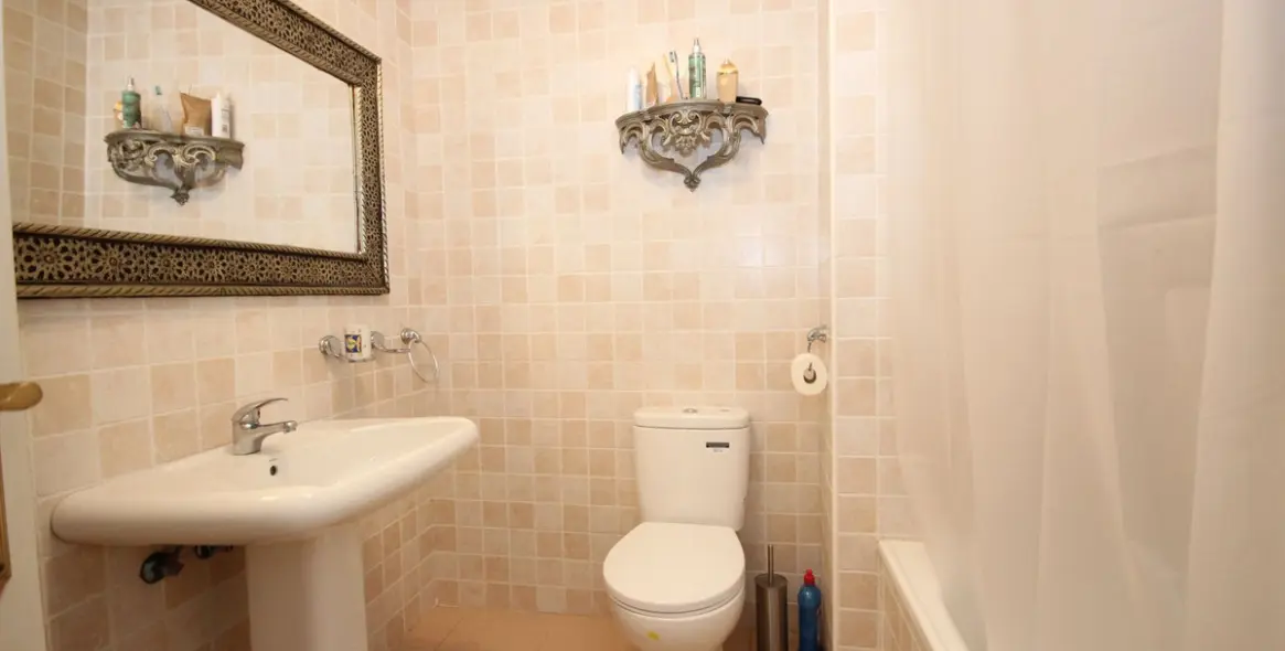 Long-term rent of ground floor apartment in Reserva de Marbella 13