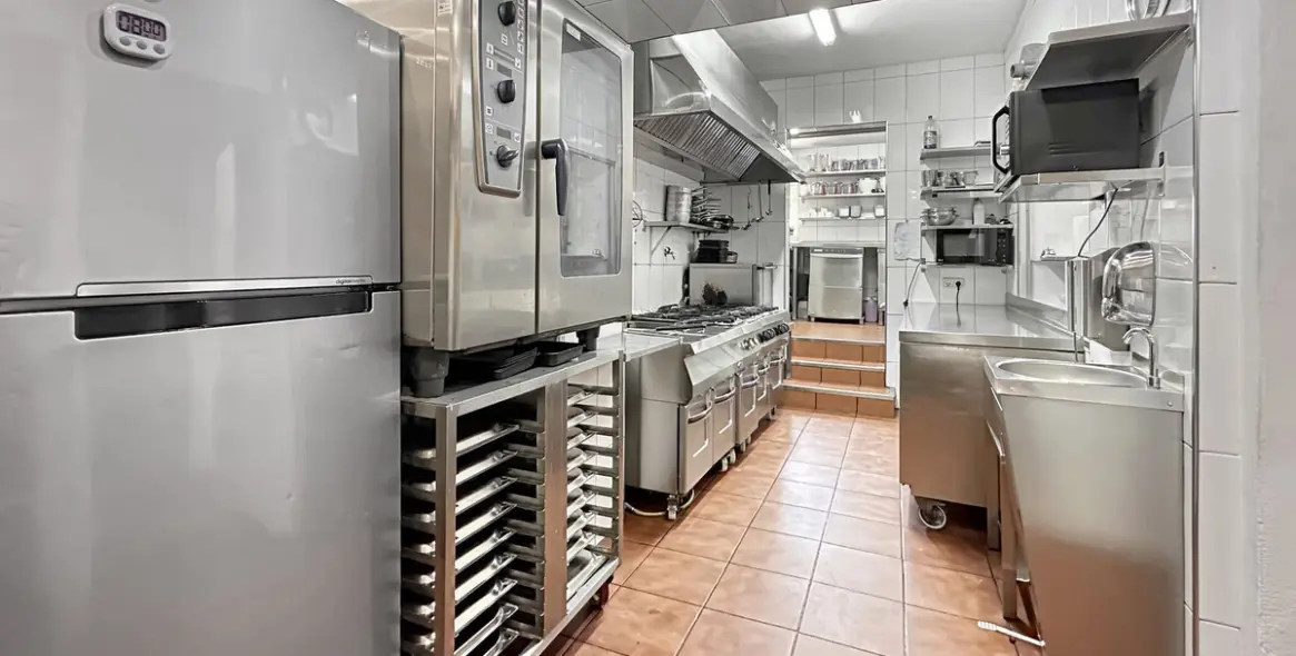 Long-term rent of restaurant in Alhaurín el Grande 22