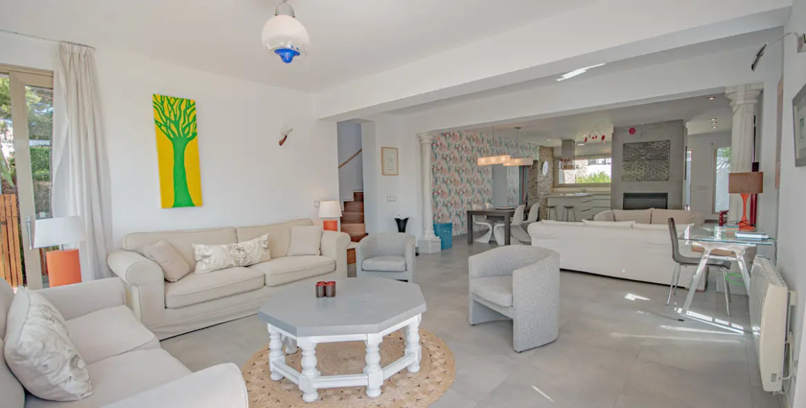 Долгосрочная аренда  отдельно стоящей виллы в Las Chapas 10