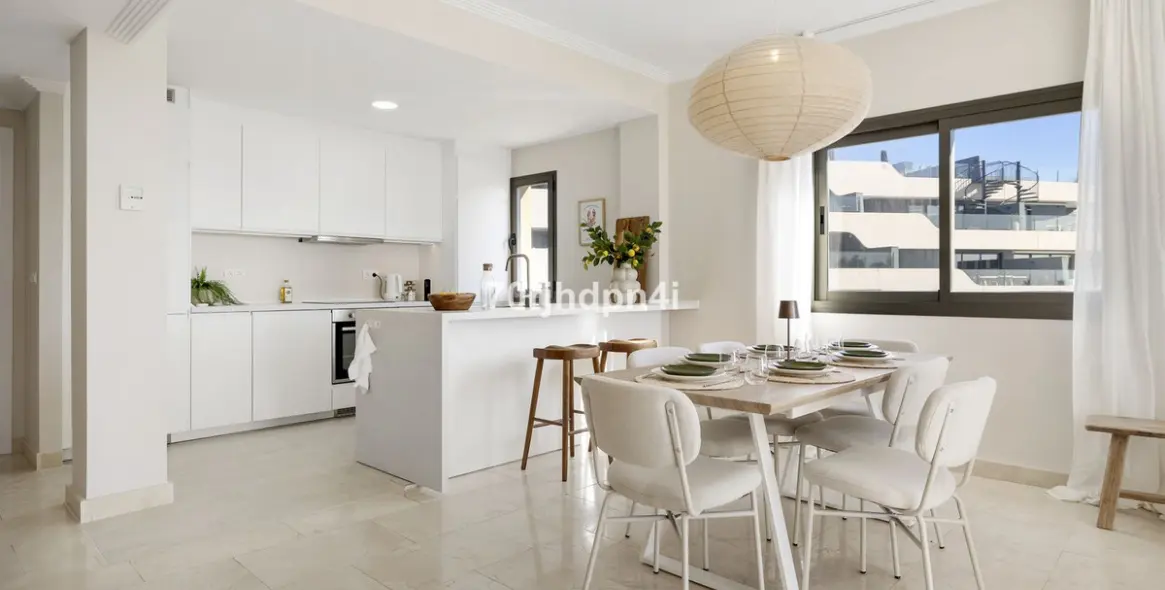 Продажа пентхауса в Estepona 5
