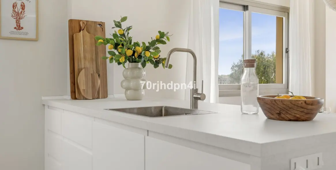 Продажа пентхауса в Estepona 13