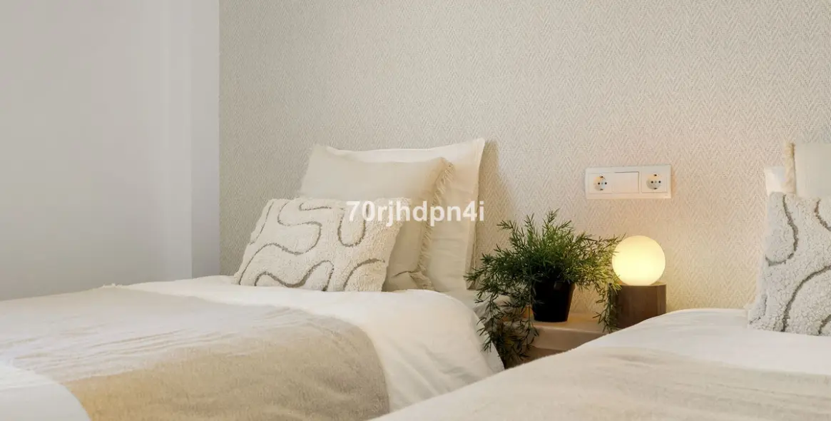 Sale of penthouse in Estepona 27