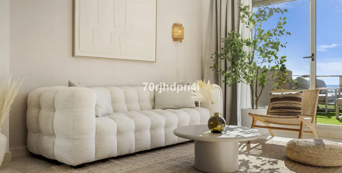 Sale of penthouse in Estepona 33