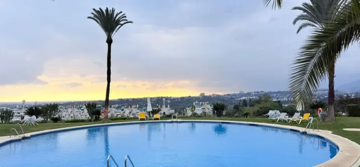 Sale of ground floor apartment in The Golden Mile 1