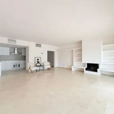 Sale of ground floor apartment in The Golden Mile