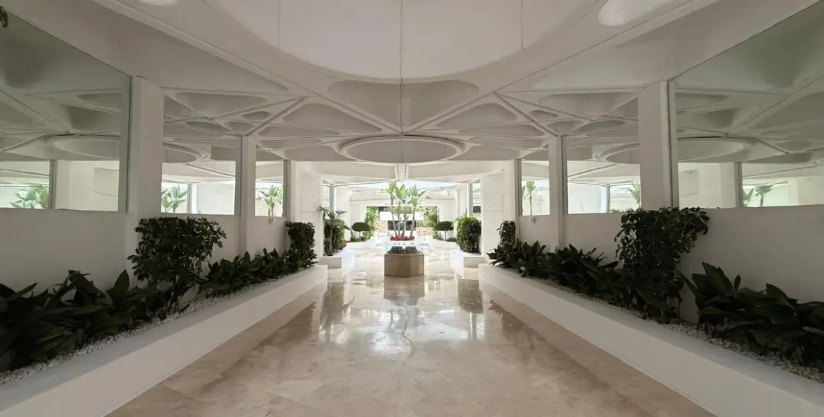 Sale of ground floor apartment in The Golden Mile 20