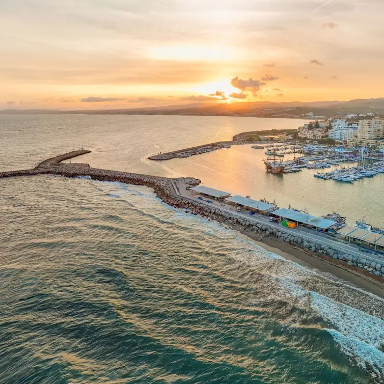 Venta de adosado en Estepona