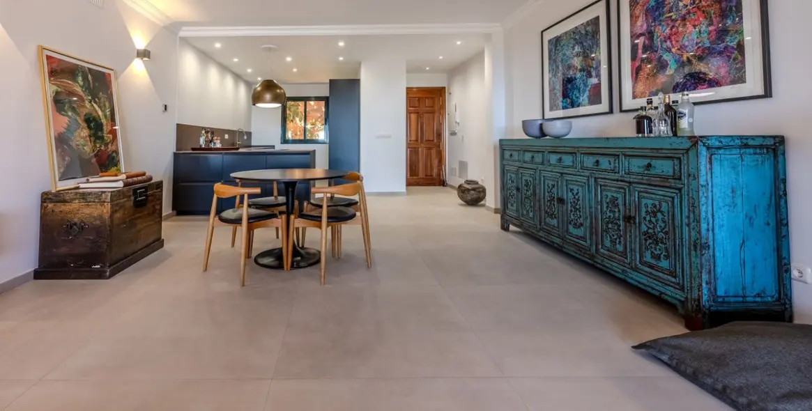 Продажа апартаментов на среднем этаже в Monte Halcones 7