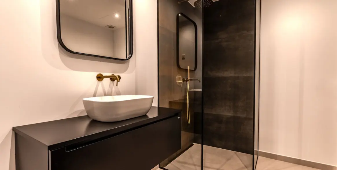 Продажа апартаментов на среднем этаже в Monte Halcones 12