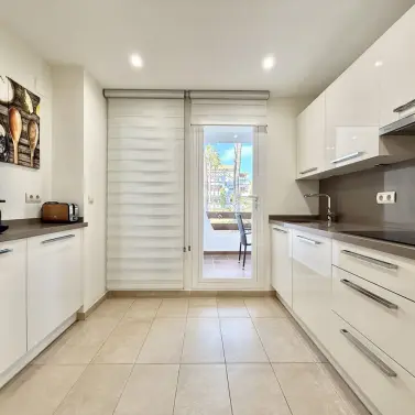 Долгосрочная аренда апартаментов на первом этаже в Selwo