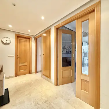 Долгосрочная аренда апартаментов на первом этаже в Selwo