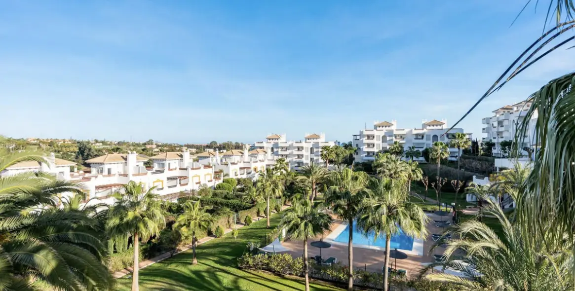 Long-term rent of ground floor apartment in Selwo 28