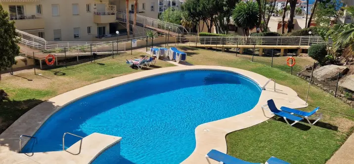 Short-term rent of ground floor apartment in Riviera del Sol 0