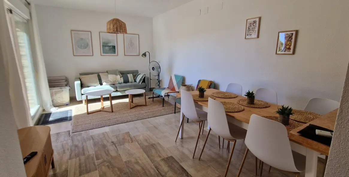 Short-term rent of ground floor apartment in Riviera del Sol 4