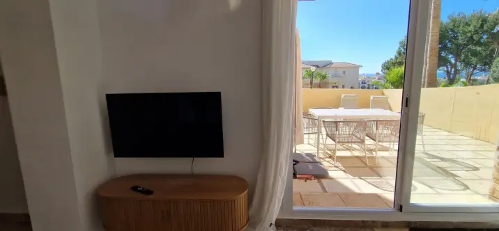Short-term rent of ground floor apartment in Riviera del Sol 4