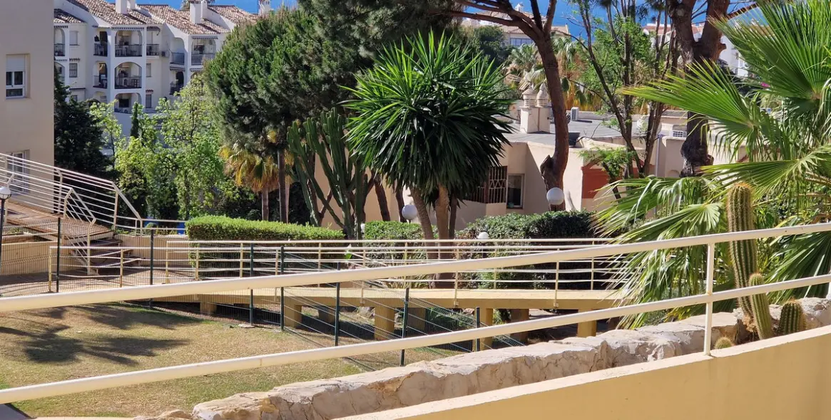 Short-term rent of ground floor apartment in Riviera del Sol 16