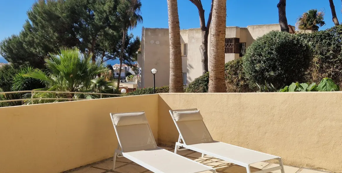 Short-term rent of ground floor apartment in Riviera del Sol 21