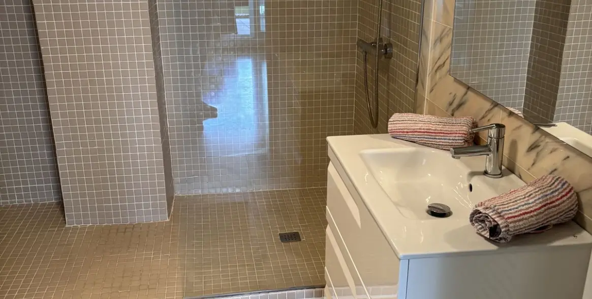 Продажа апартаментов на среднем этаже в Calahonda 19