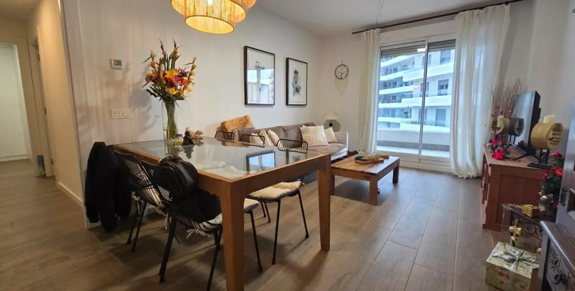 Venta de apartamento en planta media en Nueva Andalucía 6