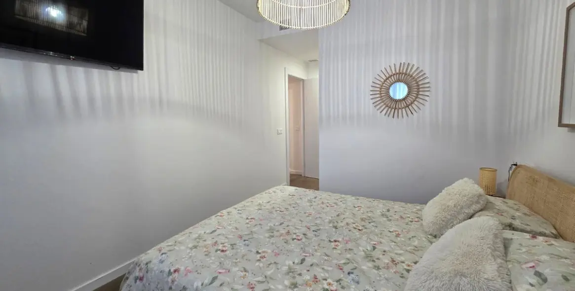 Venta de apartamento en planta media en Nueva Andalucía 12