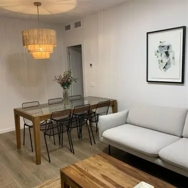 Venta de apartamento en planta media en Nueva Andalucía