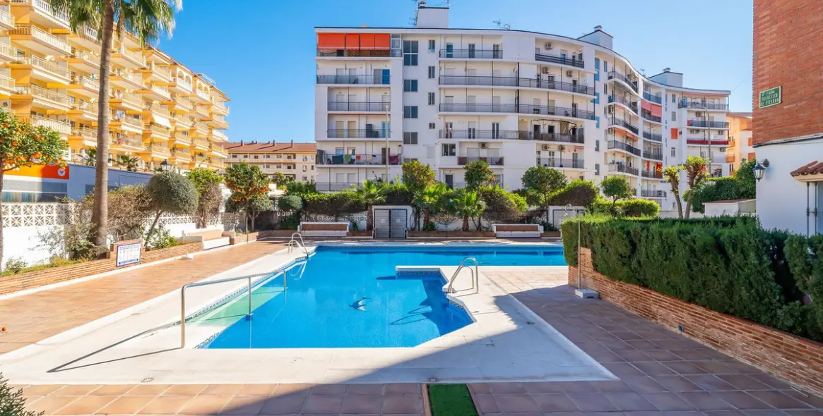 Sale of penthouse in Fuengirola 26