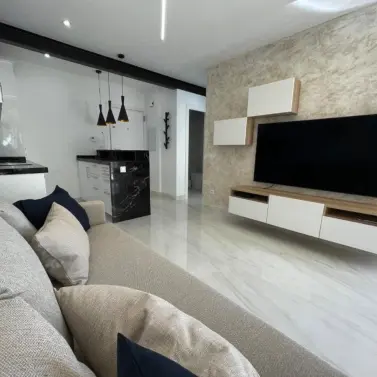 Продажа апартаментов на среднем этаже в Marbella