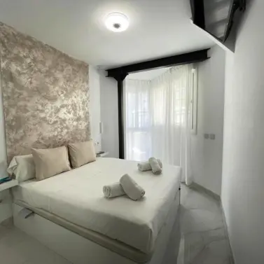 Продажа апартаментов на среднем этаже в Marbella