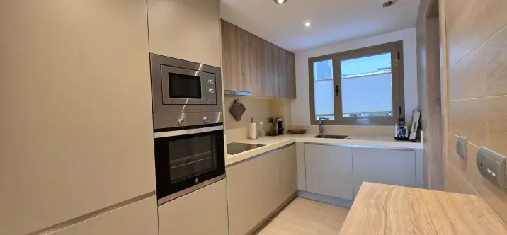 Sale of middle floor apartment in La Cala Golf 3