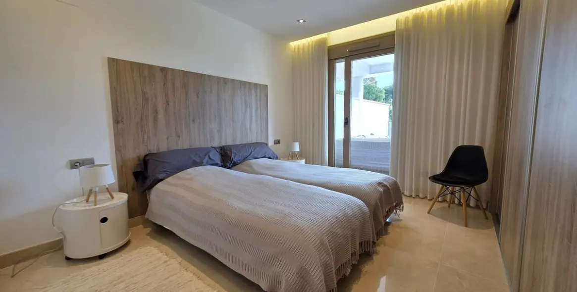 Sale of middle floor apartment in La Cala Golf 7