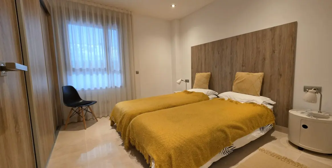 Sale of middle floor apartment in La Cala Golf 9