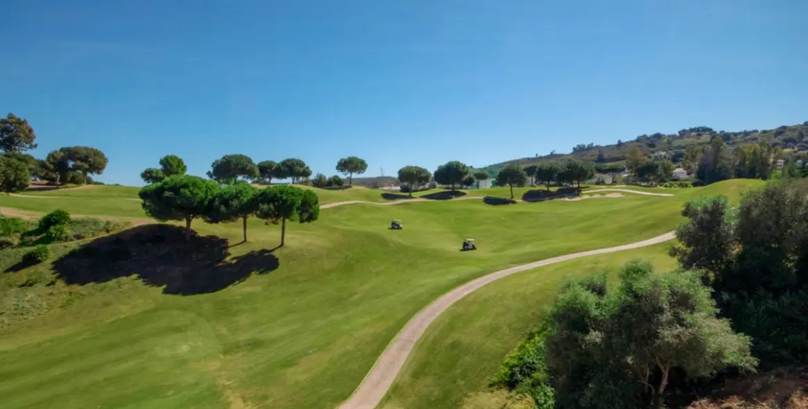 Sale of middle floor apartment in La Cala Golf 17