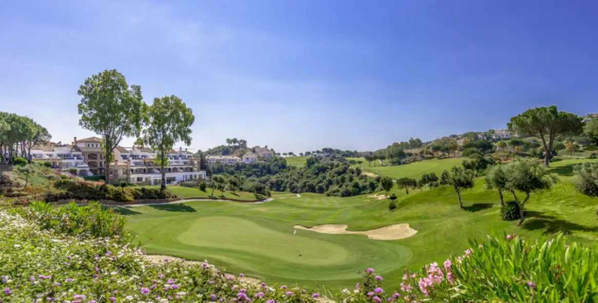 Продажа апартаментов на среднем этаже в La Cala Golf 22