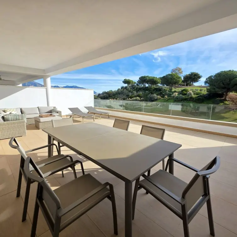 Sale of ground floor apartment in La Cala Golf
