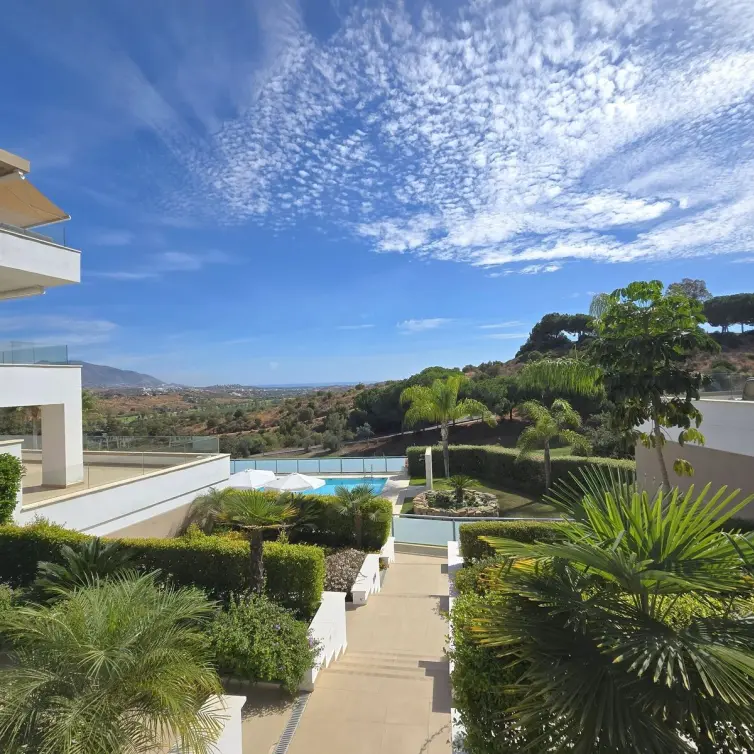 Sale of ground floor apartment in La Cala Golf