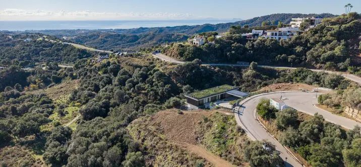 Продажа  жилого участка в Benahavís 0