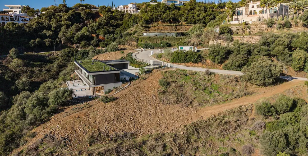 Продажа  жилого участка в Benahavís 16