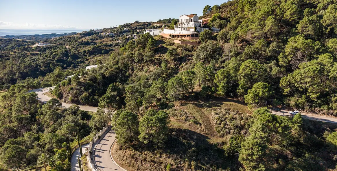 Продажа  жилого участка в Benahavís 4