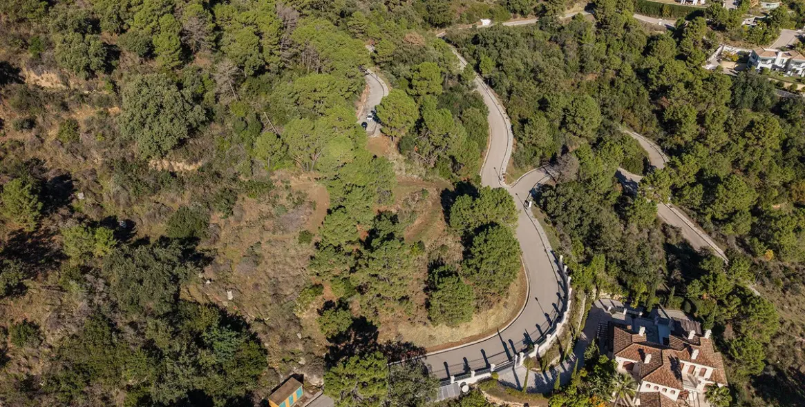 Продажа  жилого участка в Benahavís 8