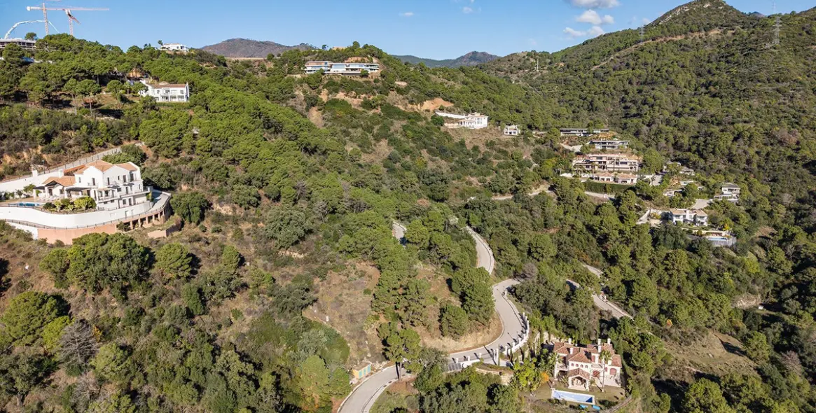 Продажа  жилого участка в Benahavís 9